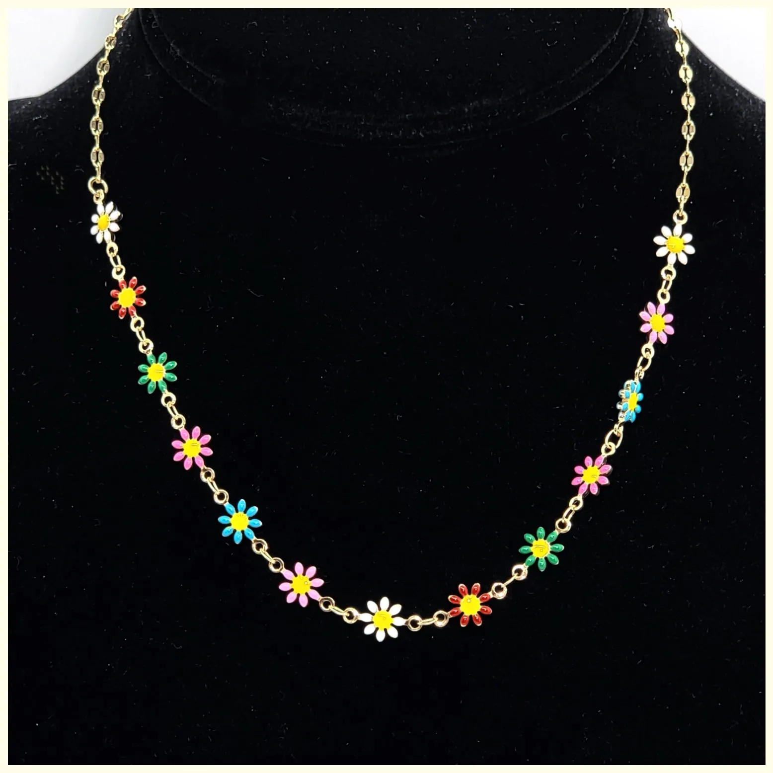 Enamel Daisy Flowers Necklace