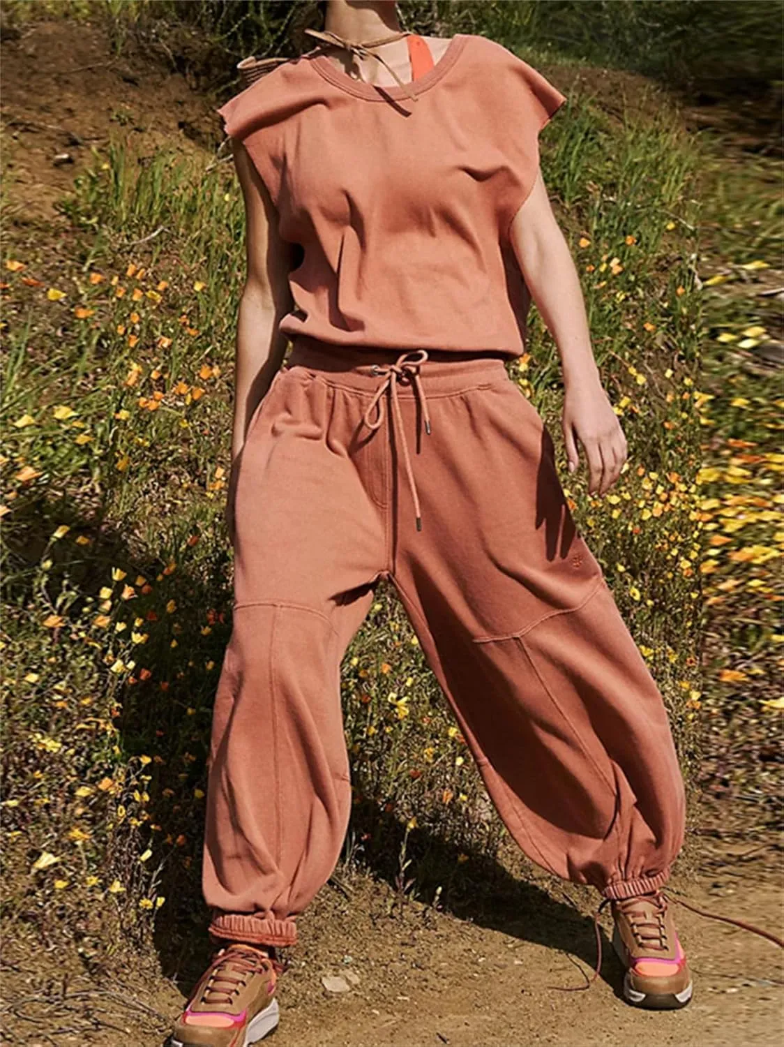 HOULENGS Women's Oversized Open Back Sleeveless Workout Jumpsuit Drawstring Waist Wide Leg Rompers with Pockets