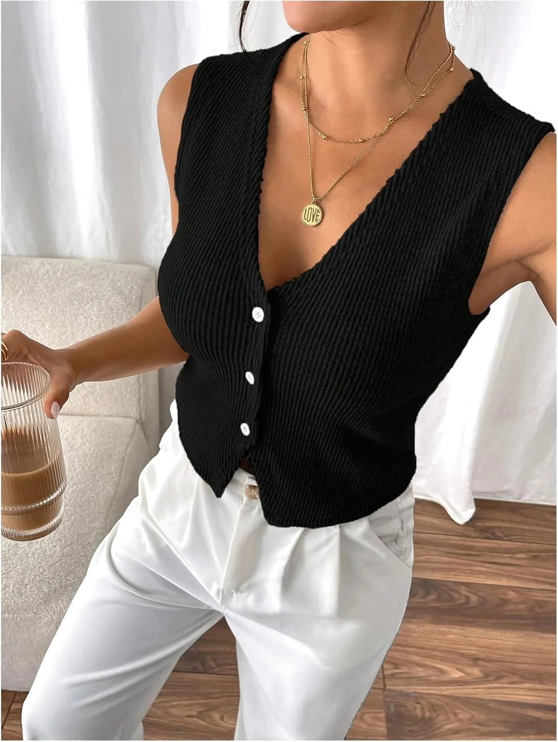 Milumia Women's Textured Button Down V Neck Vest Top Split Hem Sleeveless Tank Tops