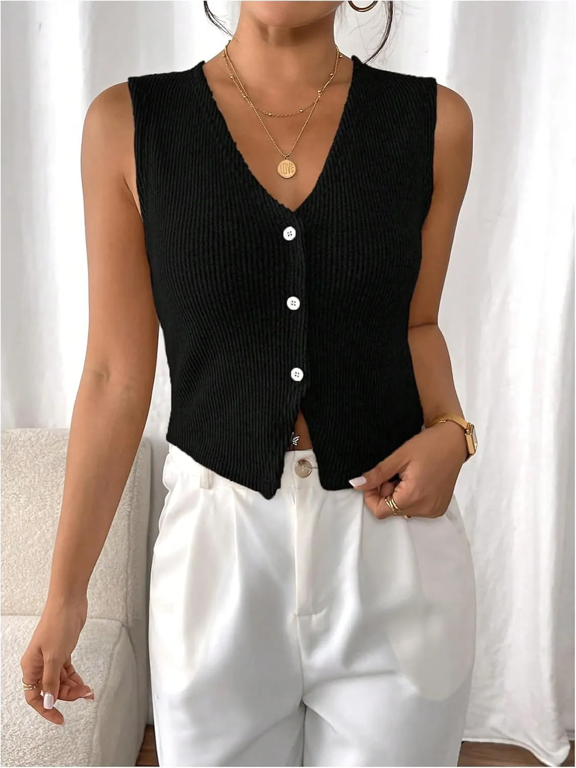 Milumia Women's Textured Button Down V Neck Vest Top Split Hem Sleeveless Tank Tops