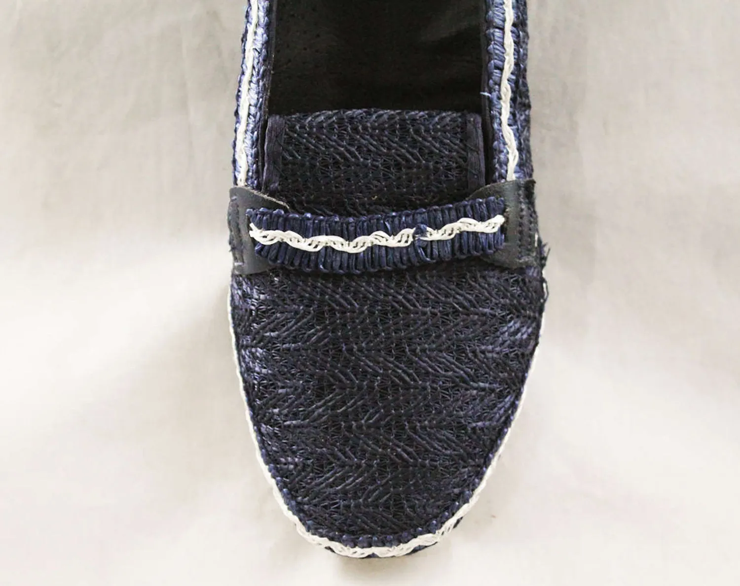Size 5.5 See Through Navy Shoes - Unworn 1960s Casual Loafers - Dark Blue Zig-Zag Ventilated Mesh - Kitsch Preppy 60s Deadstock - 5 1/2 M