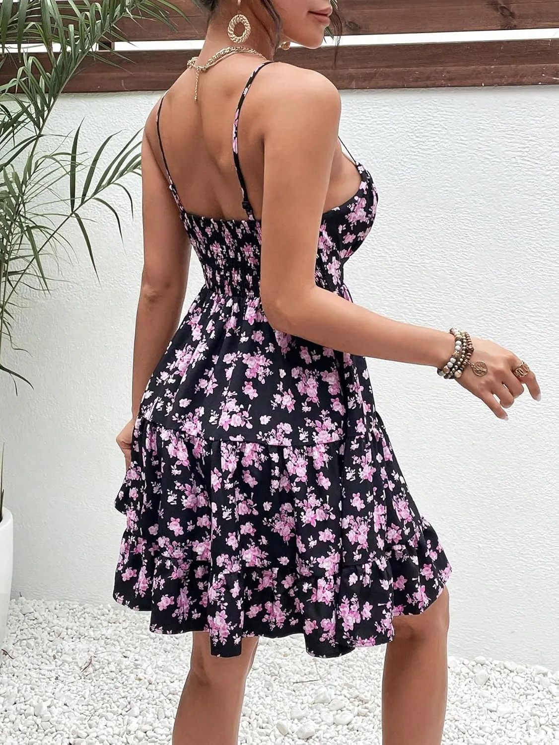 Verdusa Women's Floral Print Ruched Sleeveless Ruffle Hem A Line Swing Cami Dress