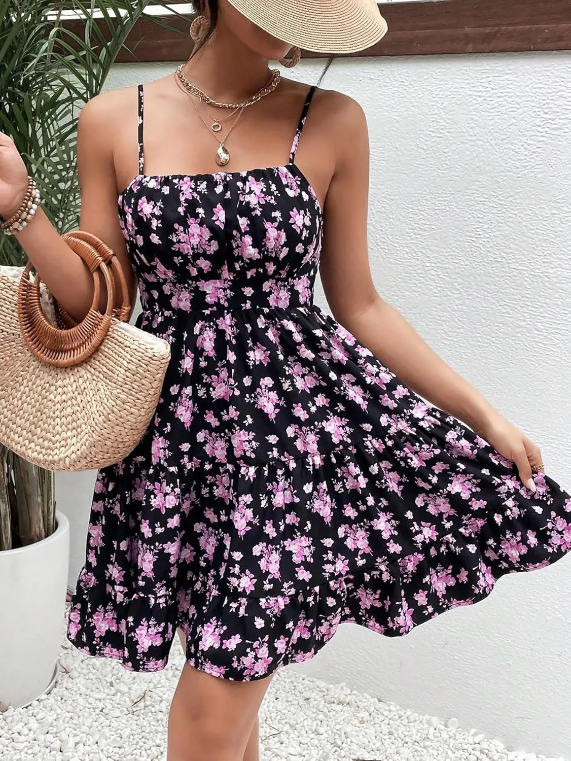 Verdusa Women's Floral Print Ruched Sleeveless Ruffle Hem A Line Swing Cami Dress