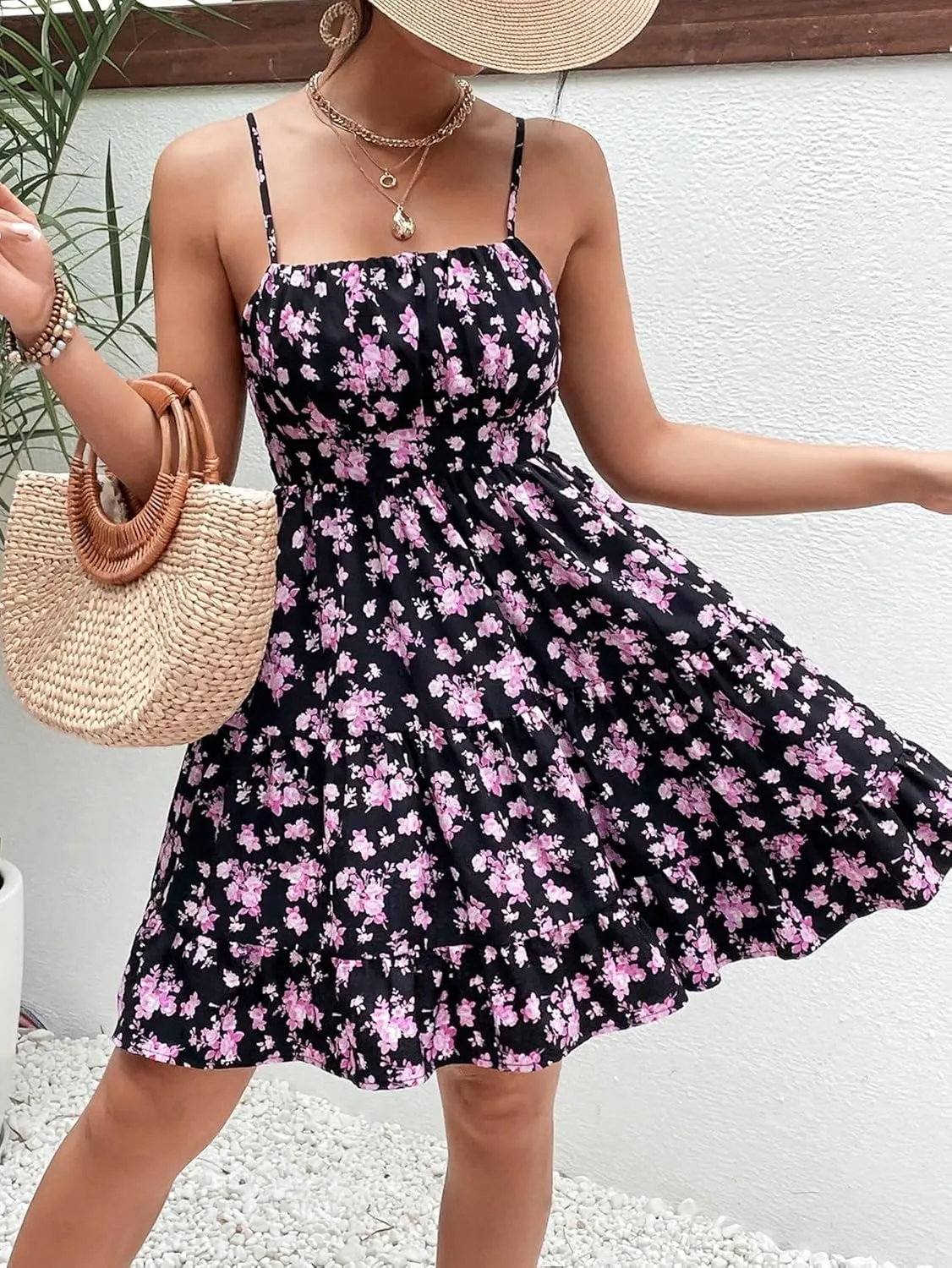 Verdusa Women's Floral Print Ruched Sleeveless Ruffle Hem A Line Swing Cami Dress