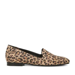 Vionic Women's Willa Slip On Flat II in Toffee Leopard