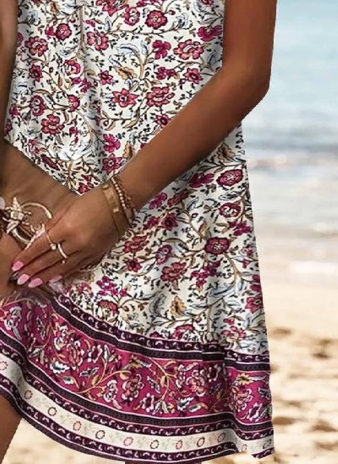 Women's Summer 2025 Mini Dress Red Roses Sleeveless Youthful Floral Print Shift V-Neck Beach Party Formal Dresses